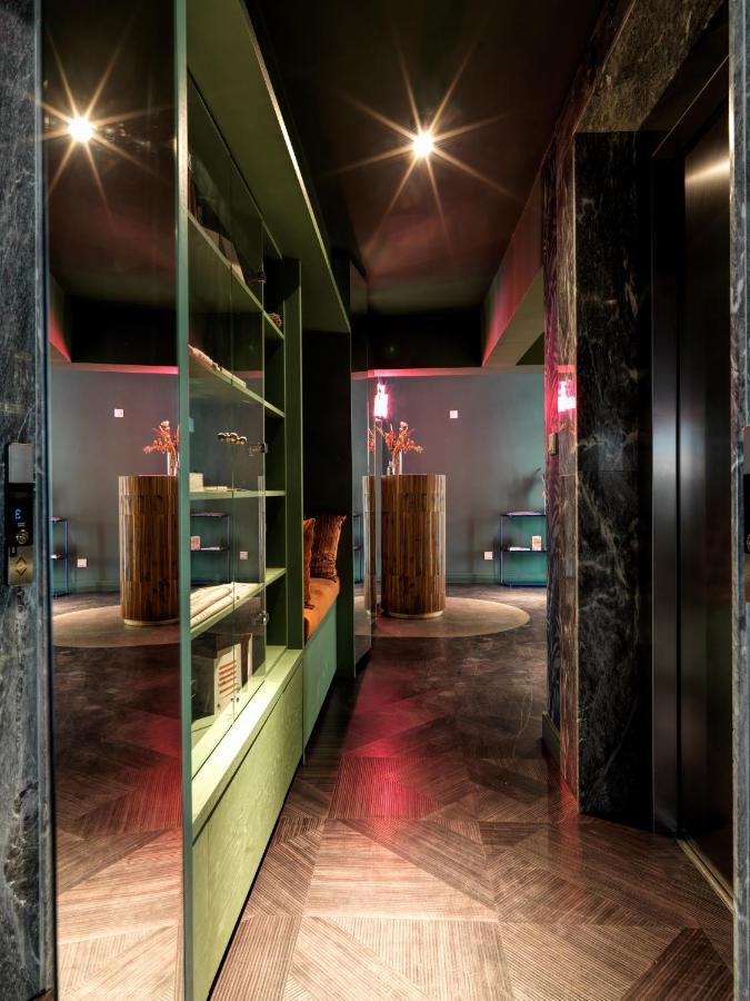 LIV Urban Suites Larnaca Bagian luar foto
